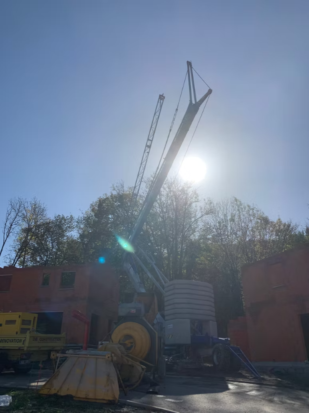 Grue chantier levage structure