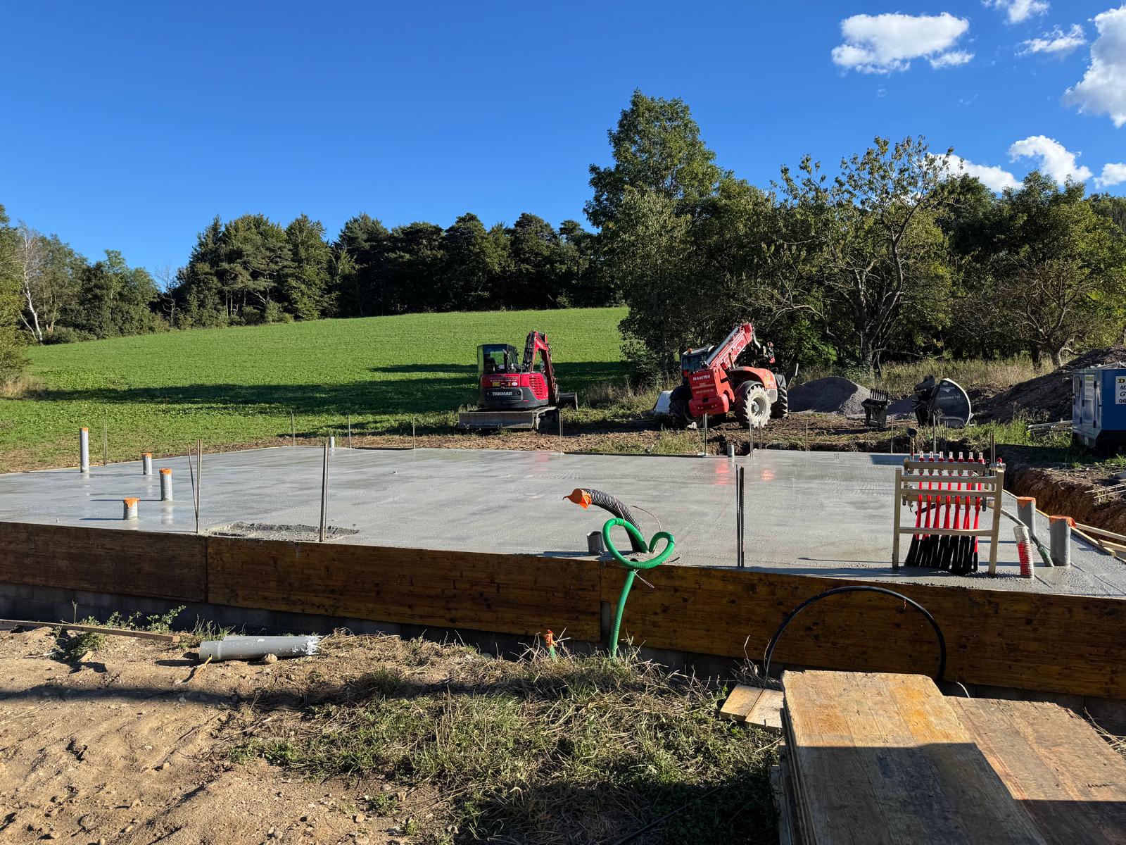 Après – réalisation fondations dalle béton construction villa DB Construction