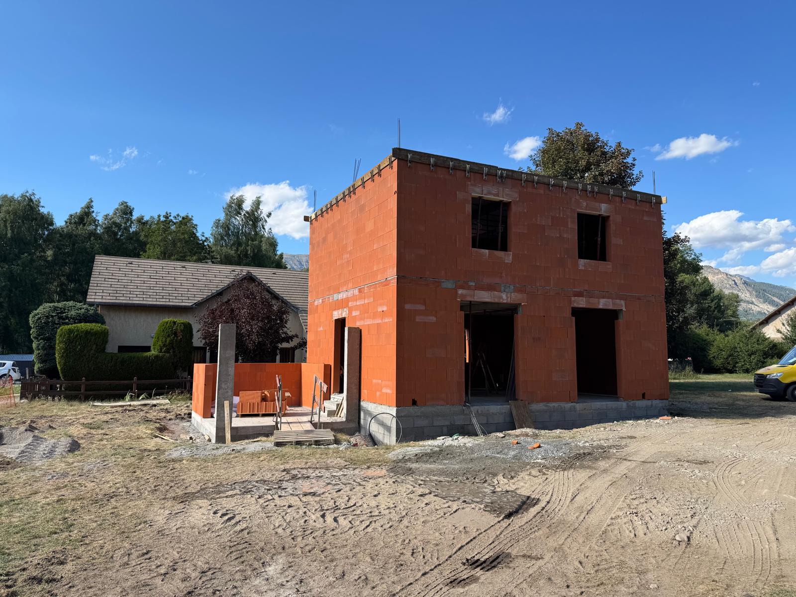 Après – rénovation extension professionnelle DB Construction Gap (05)